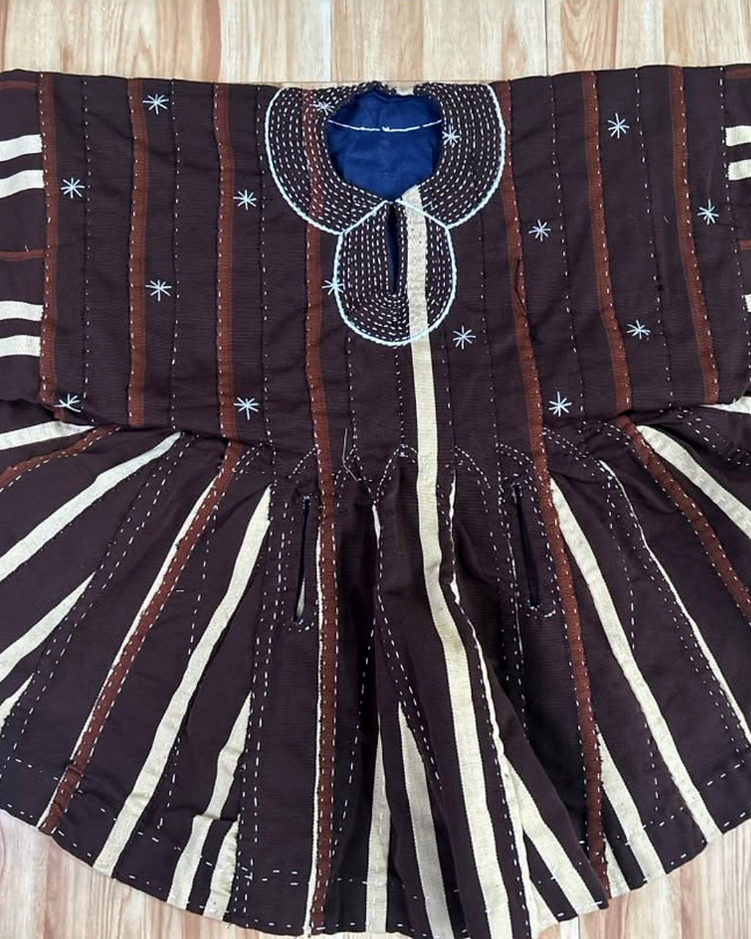Chocolate & Cream Stripe Fugu Smock — view 2
