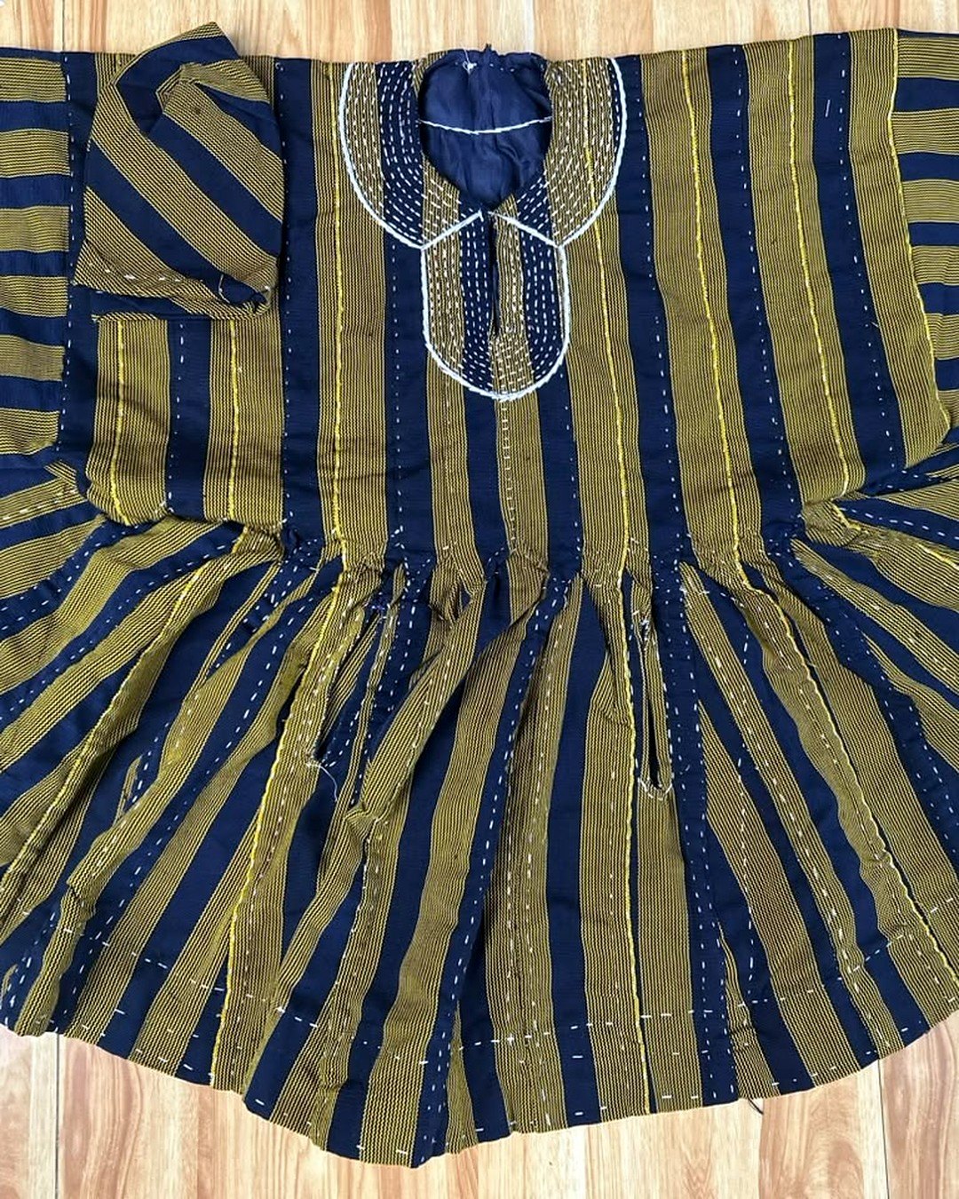 Olive & Navy Fugu Smock — view 2