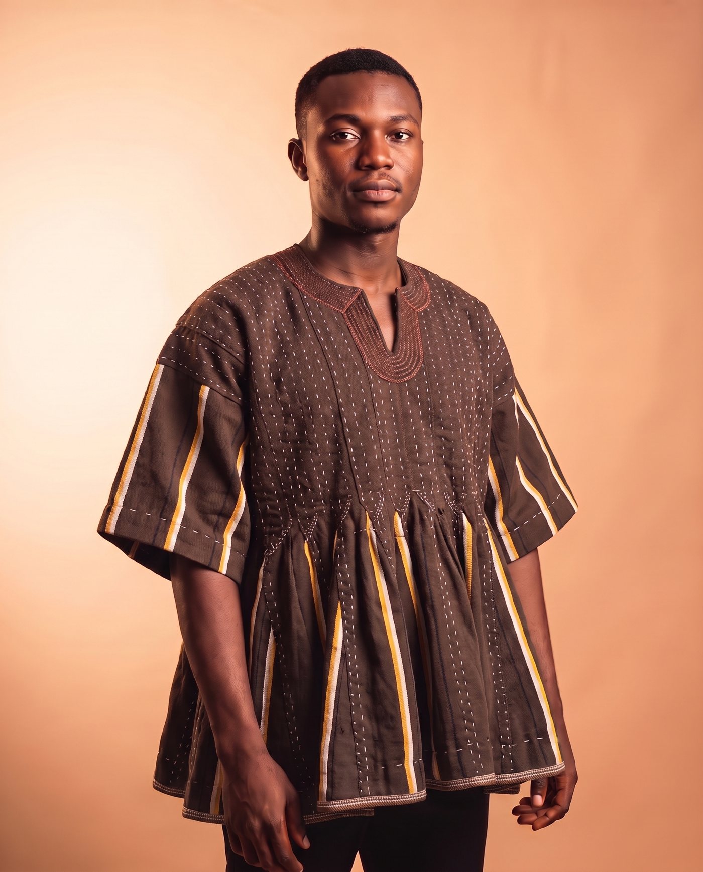 Brown Fugu Smock hand-woven Ghana fugu smock