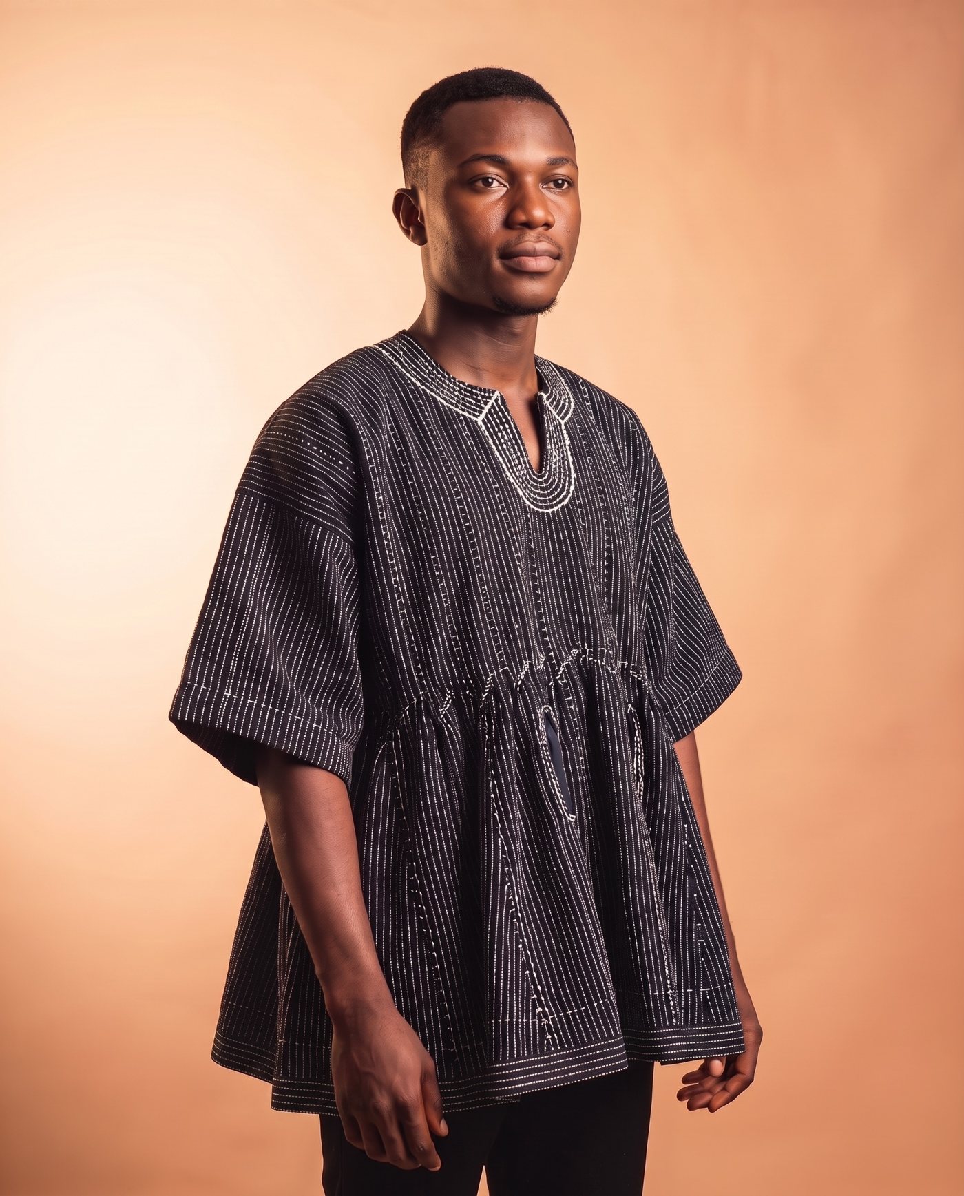 Black & White Fugu Smock hand-woven Ghana fugu smock